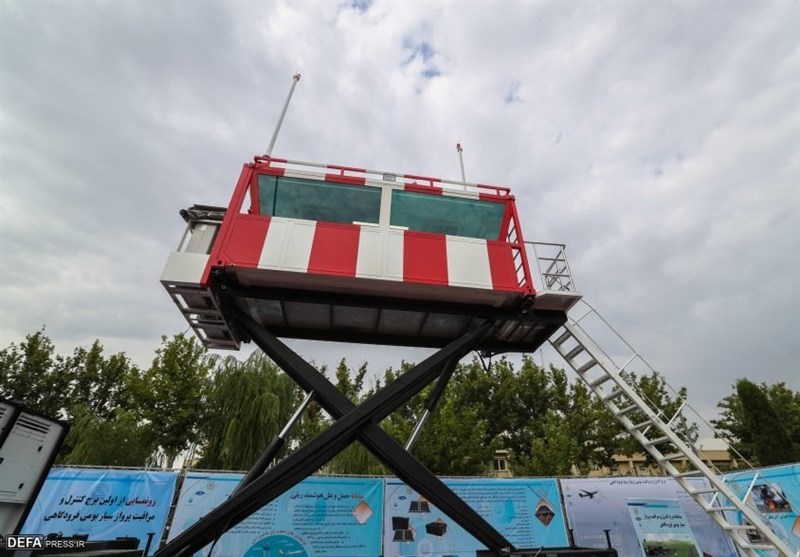 تحویل 5 دستگاه برج مراقبت سیار به فرودگاه‌های کشور