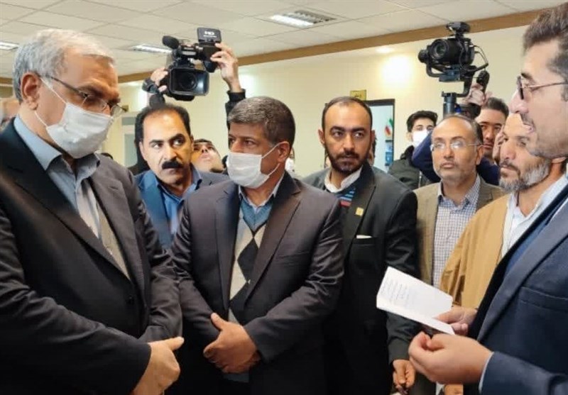وعده وزیر بهداشت برای صدور مجوز بیمارستان آرین‌شهر