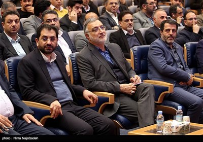  علیرضا زاکانی شهردار تهران و سید عبدالله ارجائی شهردار مشهد در همایش روز ملی حمل و نقل 