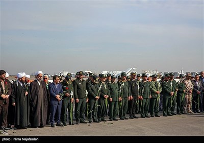استقبال از پیکر دوازده شهید گمنام دفاع مقدس در مشهد