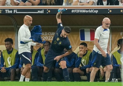  افزایش سه برابری طومار «فرانسه، غُر زدن را بس کن!» نسبت به درخواست تکرار فینال جام جهانی ۲۰۲۲ 