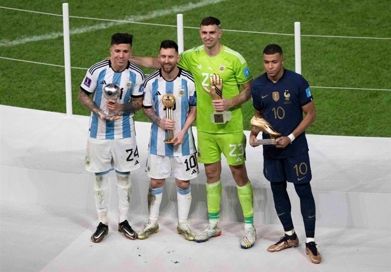 معرفی بهترین‌های جام جهانی 2022؛ مسی توپ طلا گرفت، مارتینس دستکش طلایی + عکس