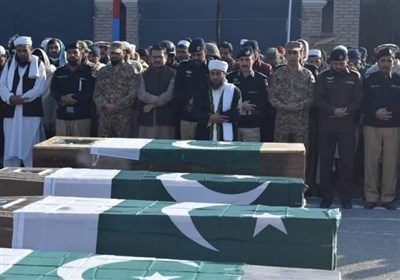  کشته و زخمی شدن ۲۰ نظامی پاکستان در یک حمله انتحاری 