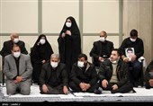 دیدار جمعی از خانواده شهدای حادثه تروریستی شاهچراغ با رهبر معظم انقلاب
