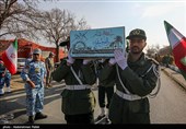مراسم استقبال از 6 شهید گمنام در پایگاه  شکاری شهید نوژه همدان