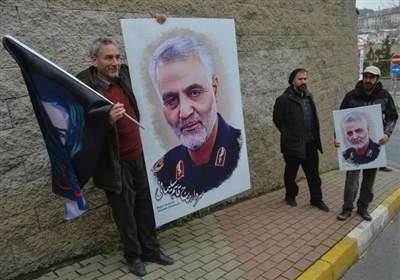  دیدار سفیر ایران با ناشران کتاب‌های با موضوع مقاومت و سردار سلیمانی در ترکیه 