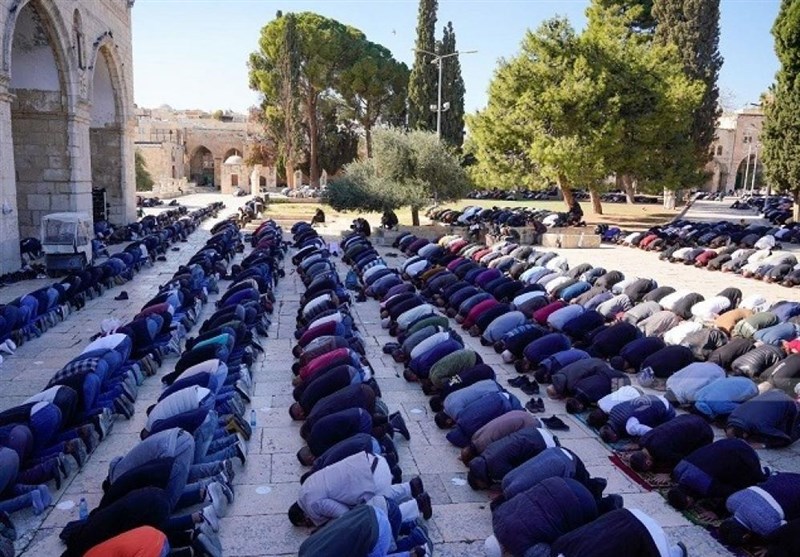 برگزاری نماز جمعه مسجدالاقصی با حضور بیش از 65 هزار فلسطینی