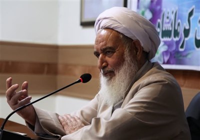 مساجد باید مرکزیت خاص اجتماعی خود را به دست آورد