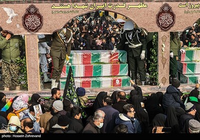 تشییع پیکر 200 شهید گمنام دفاع مقدس در تهران