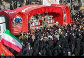 تشییع پیکر 13 شهید گمنام دفاع مقدس در اصفهان