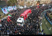تشییع پیکر 13 شهید گمنام دفاع مقدس در اصفهان