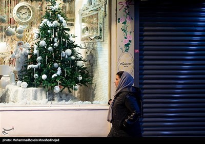 حال و هوای کریسمس درخیابان های تهران