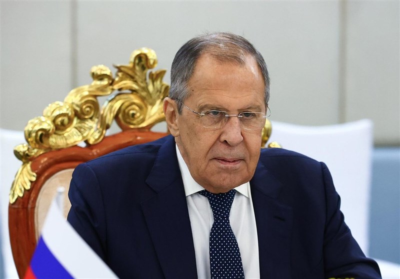 Russia, Iraq Should Secure Economic Cooperation from Western Sanctions: Lavrov