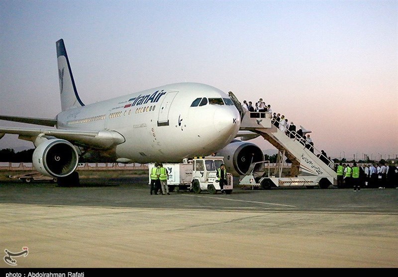 Iran Buys 5 Commercial Airliners