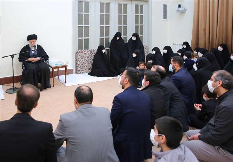 امام خامنه‌ای: ابتکارات و راه آقای مصباح باید ادامه پیدا کند
