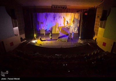 جشنواره‌ه تئاتر فجر - کرمانشاه