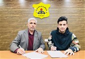Sanat Naft Completes Signing of Iraqi Midfielder Al-Elayawi