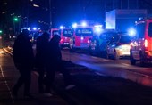 German Firefighters, Police Attacked on &apos;Terrifying&apos; New Year in Berlin