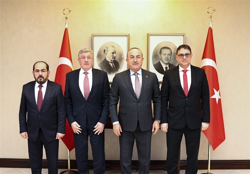 دیدار هیئت مخالفان سوری با وزیرخارجه ترکیه