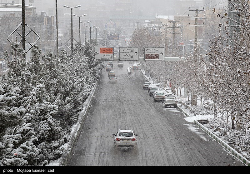 تعطیلی برخی مدارس اصفهان به علت بارش برف