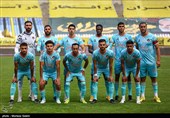 دیدار تیم های فوتبال سپاهان اصفهان و مس کرمان