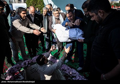 تشیع و تدفین شهید گمنام در سازمان برنامه و بودجه