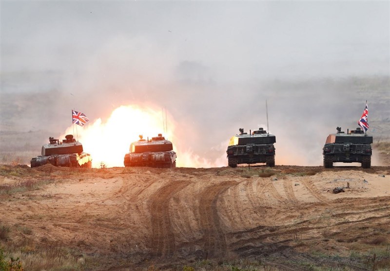 انگلیس کمک‌های نظامی بی‌سابقه از جمله تانک به اوکراین ارائه می‌دهد