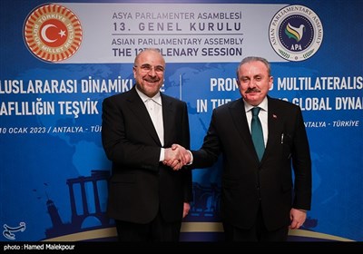 İran, Türkiye ve Azerbaycan Cumhuriyeti meclis başkanlarının görüşmesi