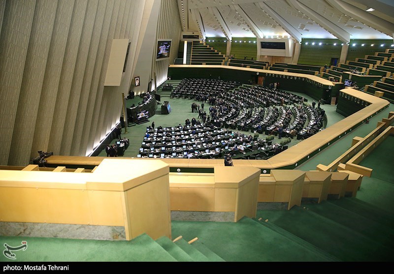 بررسی مسکن ایثارگران و چشم‌انداز فضایی ایران در کمیسیون‌های مجلس
