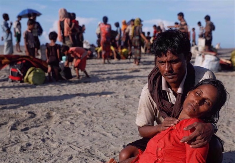 Myanmar Jails over 100 Rohingya for Fleeing Crackdown on Muslims