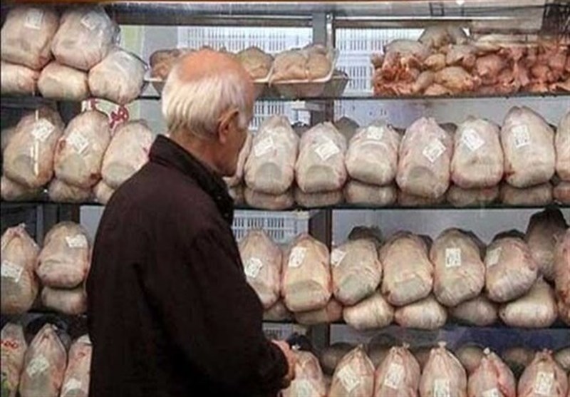 شهروندان کمک کنند مرغ مازاد در بازار جذب شود