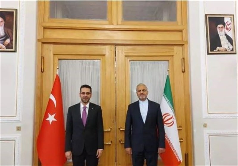 Iran, Turkey Hold Consular Commission Meeting