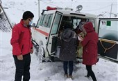 46 فرد گرفتار شده در کولاک برف محور اندیکا نجات داده شدند