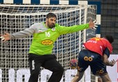 Iran’s Siavoshi to Join Komlo Handball Team