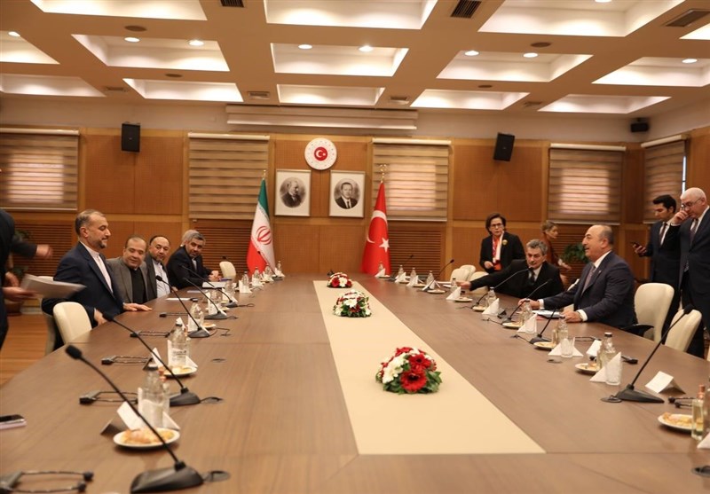 Iran Urges Negotiated Solution to Turkey-Syria Rift