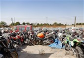 کالاهای انبار اموال تملیکی استان مرکزی شناسنامه‌دار شد/ فروش 1800 موتورسیکلت توقیفی