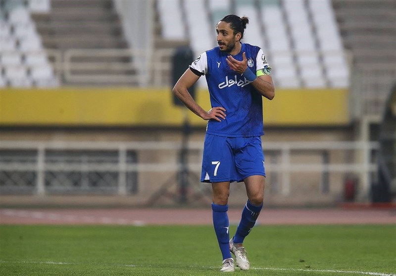 Esteghlal Defender Yazdani Joins Sepahan