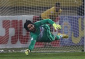 Esteghlal Goalkeeper Rezaei Linked with Persepolis: Report