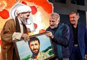 مهران رجبی: پهلوی‌ها ایران را غارت و ولی‌فقیه کشور را حفظ کرد