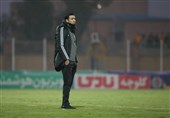 نکونام: کارهای سپاهانی‌ها را تیم من می‌کرد، می‌شدم ضدفوتبال و مربی بد/ در فوتبال ایران باید برای برد و باخت دعوا کنید