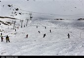 اعلام محدودیت‌ در پیست‌های اسکی کوهرنگ و بارده؛ ممنوعیت ورود برای غیربومی‌ها