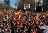 اعتراضات ضد دولتی در اسپانیا با تجمع چندین هزار نفری + فیلم