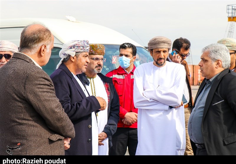بازدید هیئت اقتصادی عمان از ظرفیت‌های فولادی و بندری هرمزگان + فیلم و تصاویر