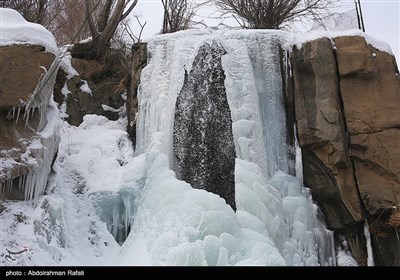 یخ زدن آبشار گنج نامه - همدان