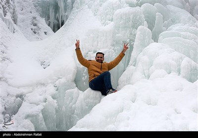 یخ زدن آبشار گنج نامه - همدان