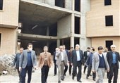 تاکید وزیر علوم بر تسریع در اجرای طرح های نیمه‌تمام دانشگاه اهواز