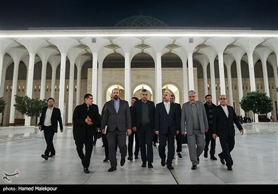بازدید محمدباقر قالیباف رئیس مجلس شورای اسلامی از مسجد جامع الجزایر