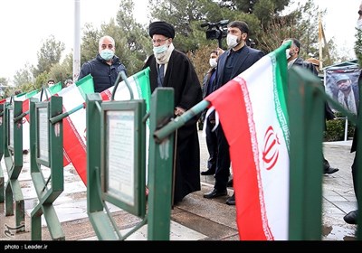 حضور رهبر انقلاب اسلامی در مرقد امام خمینی(ره) و گلزار شهدا