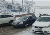 ترافیک سنگین در اکثر معابر تهران/ بارش برف در کدام معابر شدیدتر است؟