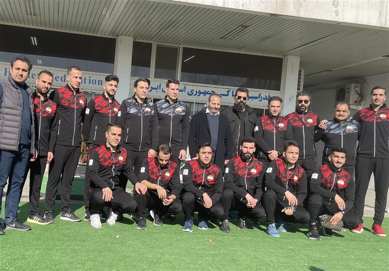 Iran’s Indoor Hockey Team Leaves for South Africa